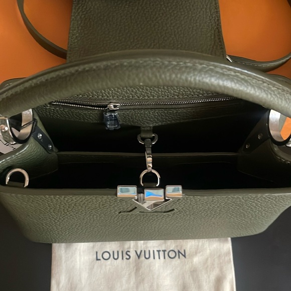Louis Vuitton Capucines BB Tairillon Khaki Never worn - Picture 13 of 16